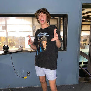 Meet your Posher, Grant